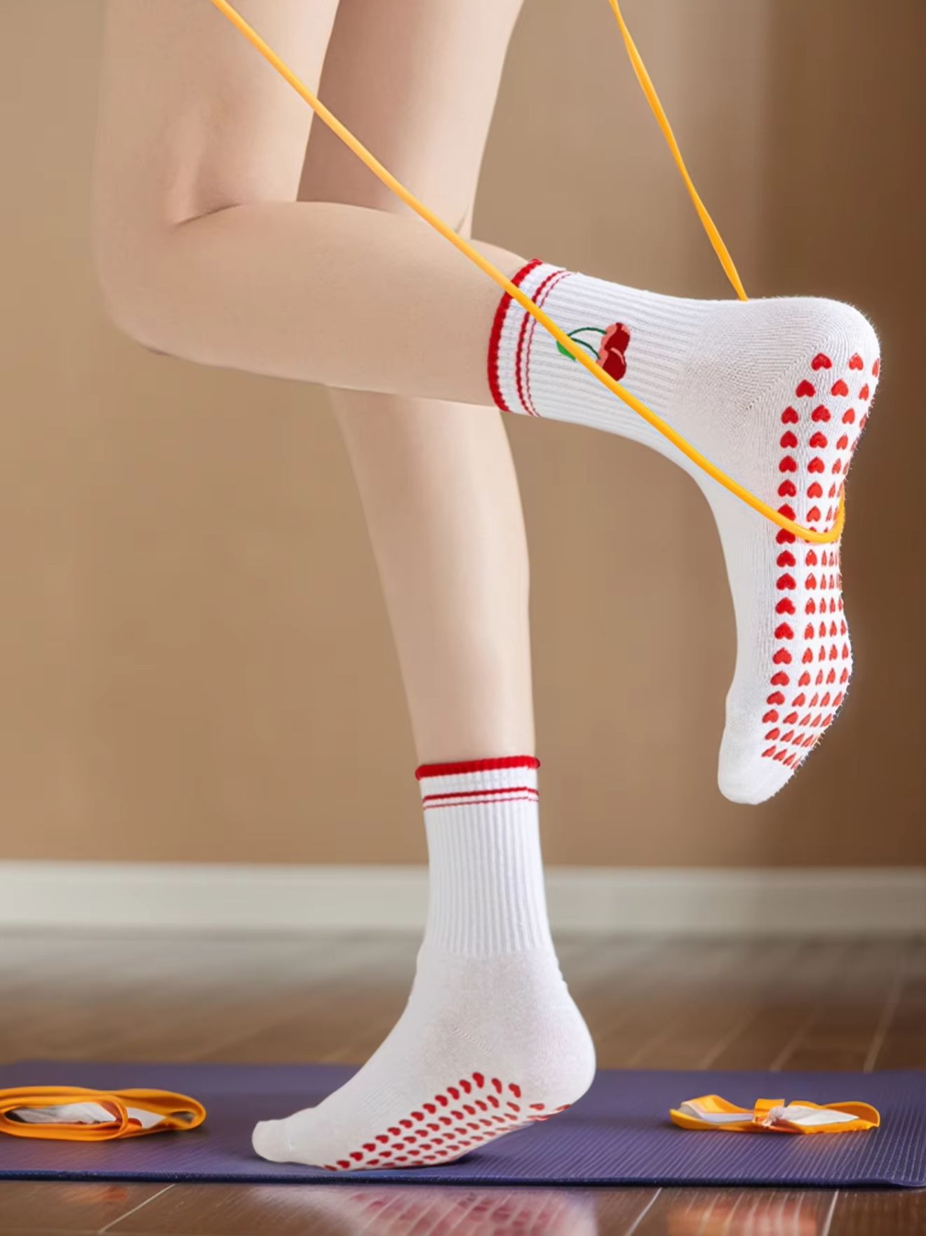 1 пара профессиональных носков – обзор и цена Pilates & Yoga Studio Alineacion
